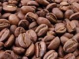 Tây Nguyên: Giá cà phê tiến gần mức 42.000 đồng/kg
