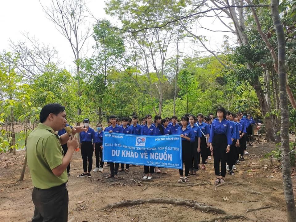 Hạt Kiểm lâm Bù Đốp tăng cường công tác tuyên truyền nâng cao nhận thức của cộng đồng về bảo vệ rừng.